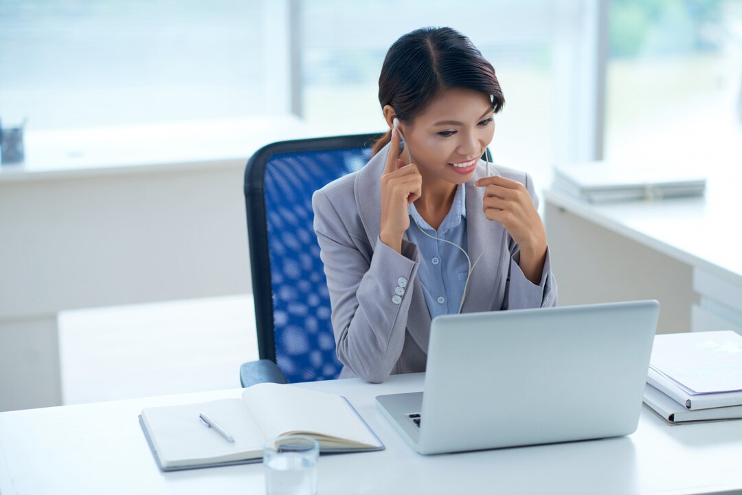 Videocall 1098 18074