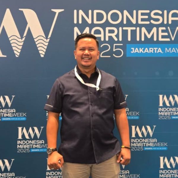 Desain tanpa judul 1 600x600