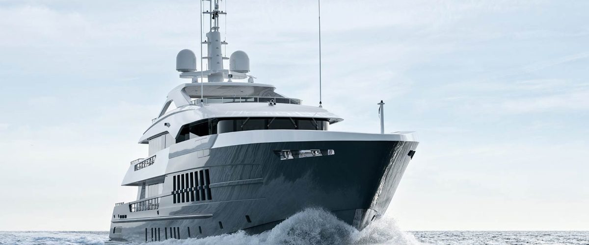 DSC02198 web 1200x500