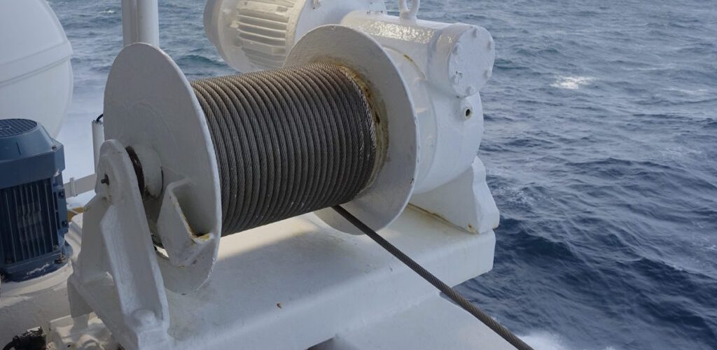 Nautical Winch Image 1024x768 1 1024x500
