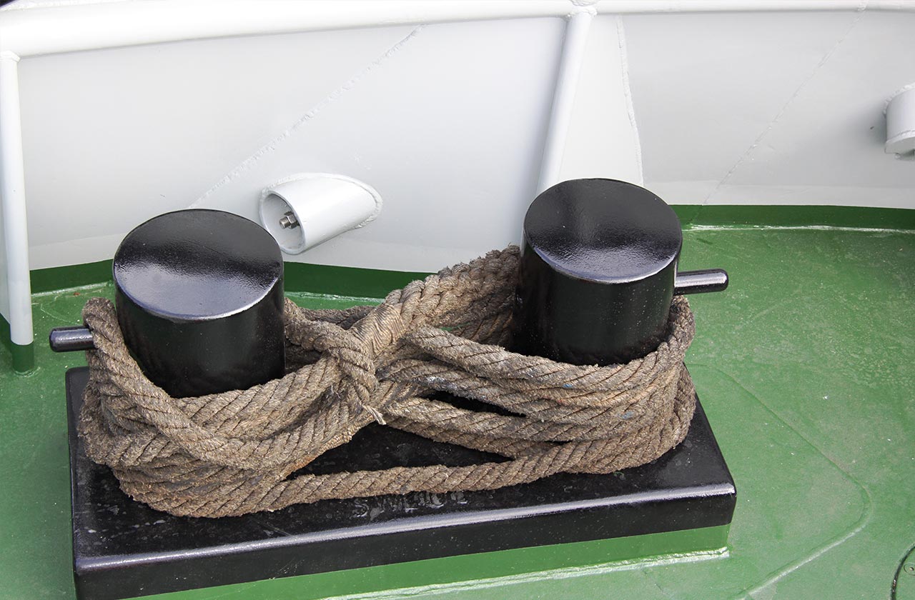 BOLLARDS DECK FITTINGS