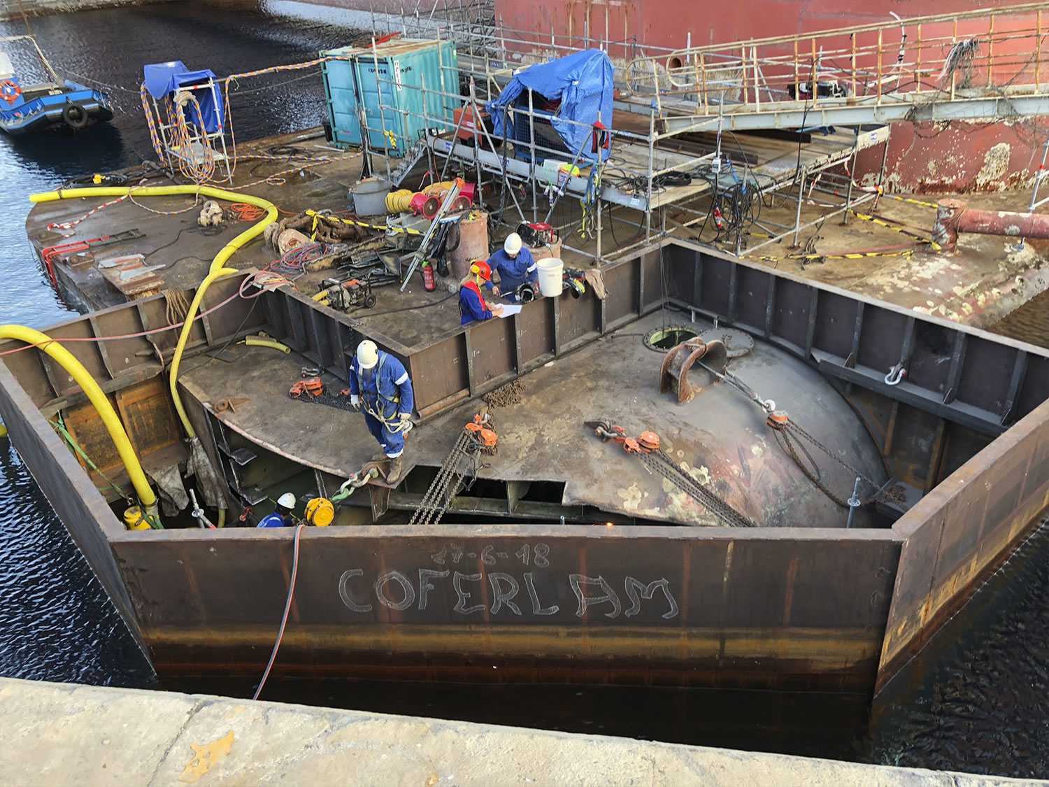 Underwater pontoon hull repair